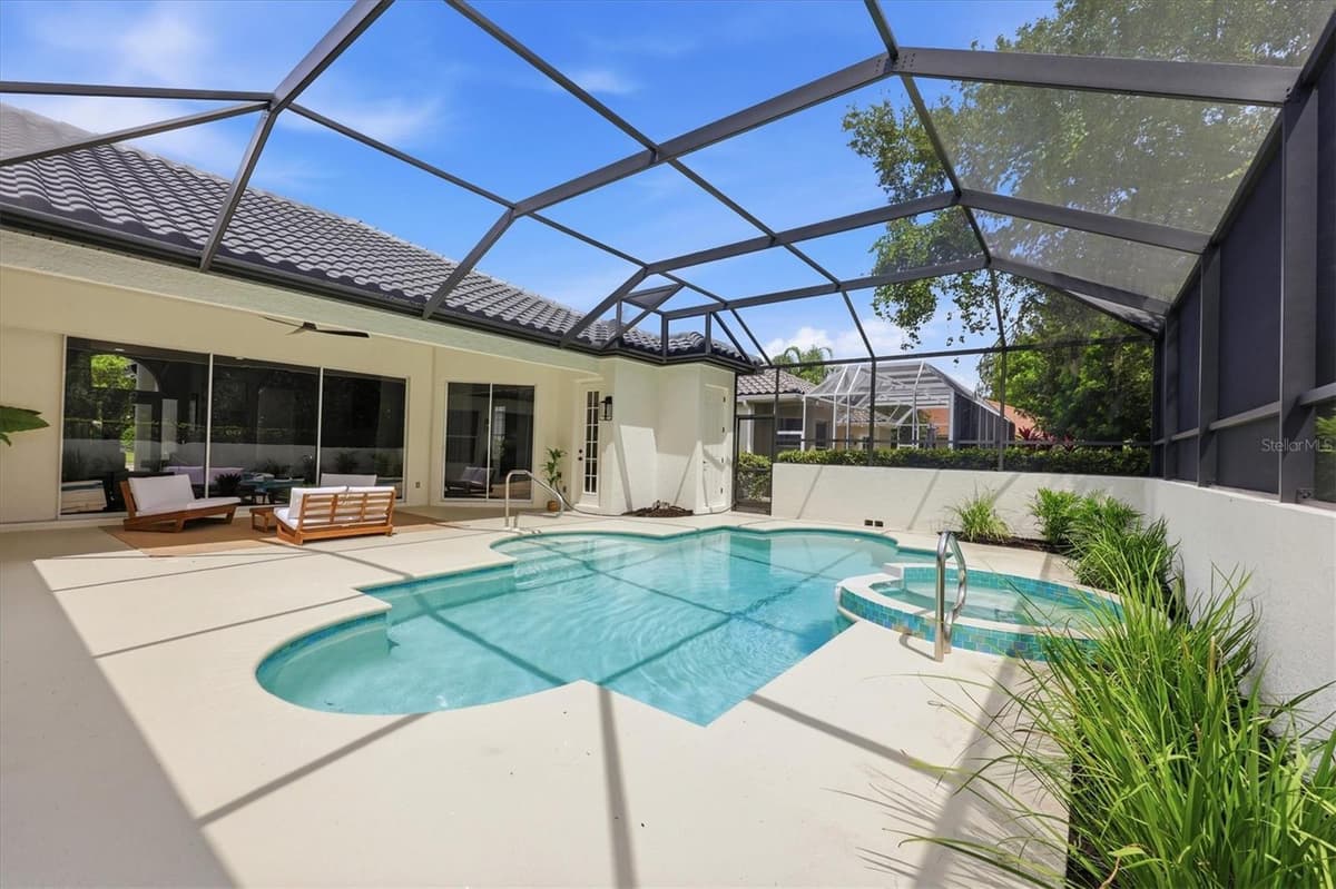 7825 WILTON CRESCENT CIRCLE — photo 36 of 65