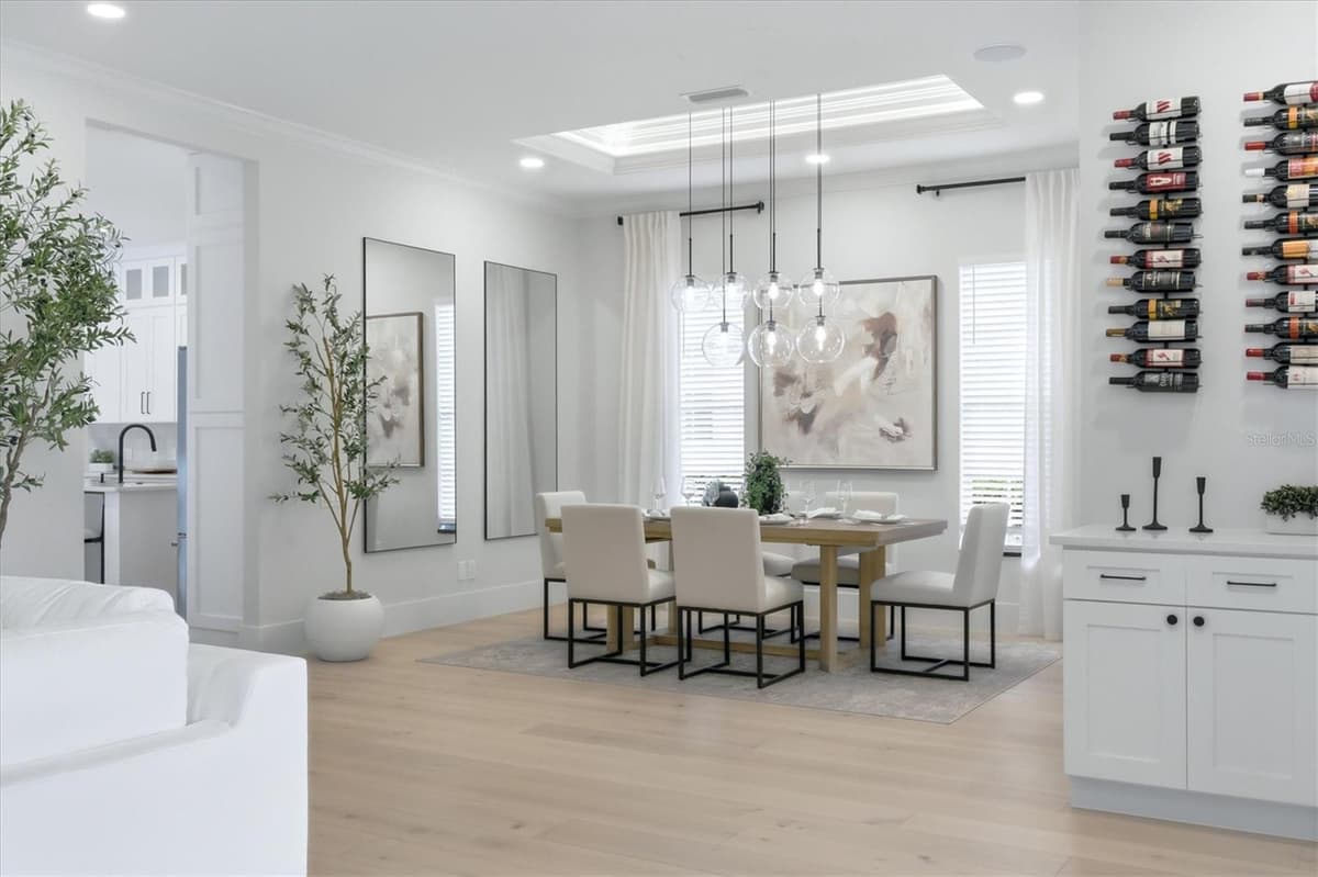 7825 WILTON CRESCENT CIRCLE — photo 10 of 65