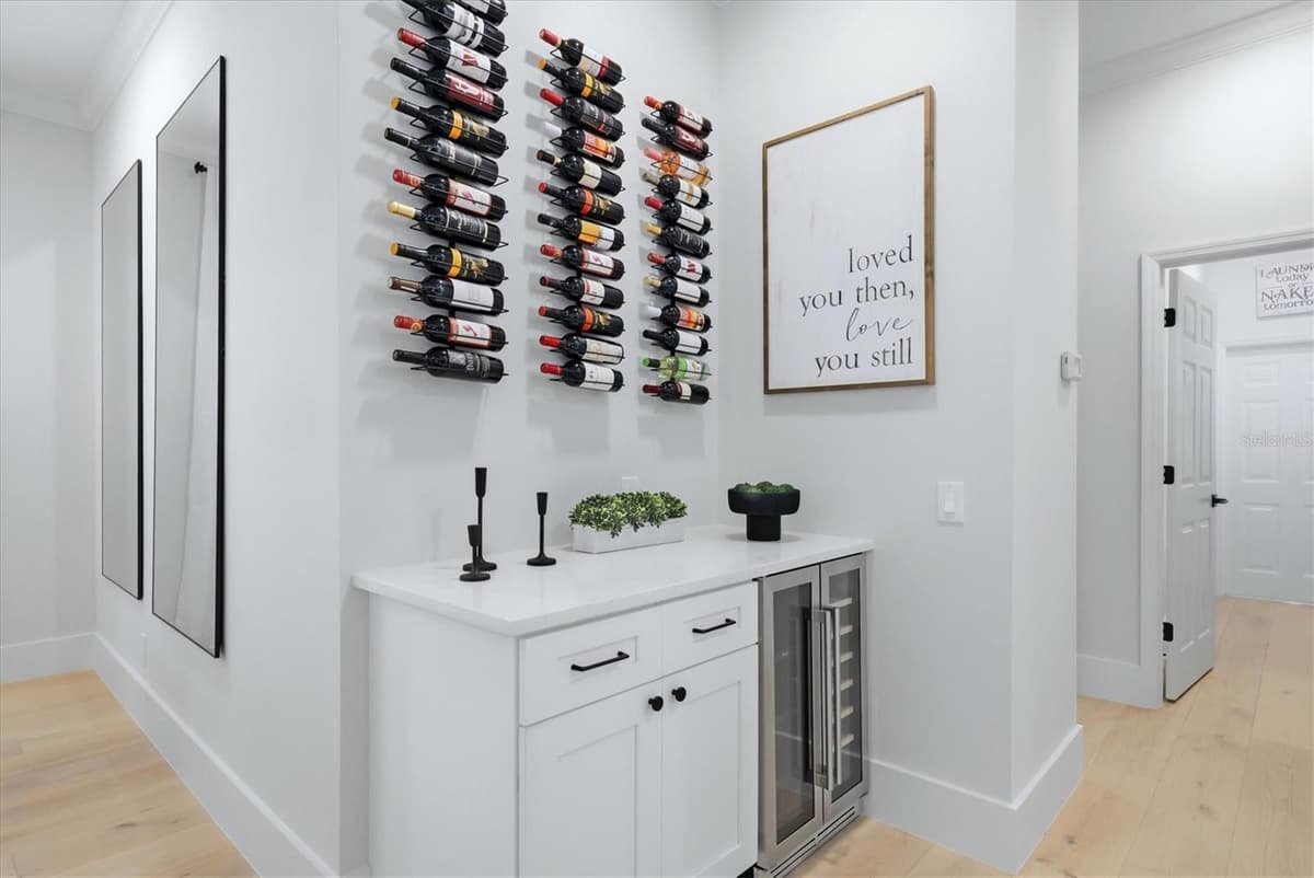 7825 WILTON CRESCENT CIRCLE — photo 12 of 65