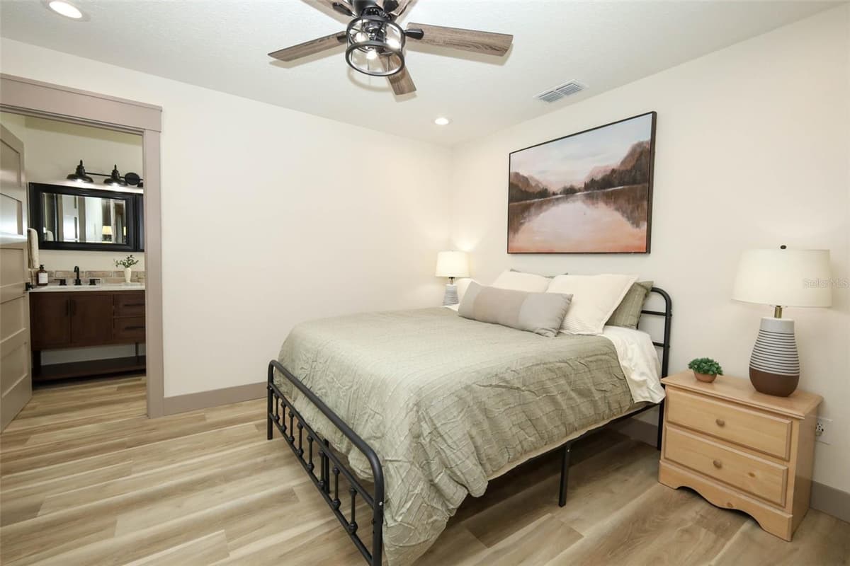 940 DEAN CIRCLE — photo 14 of 29