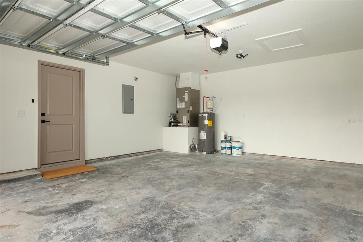 940 DEAN CIRCLE — photo 28 of 29