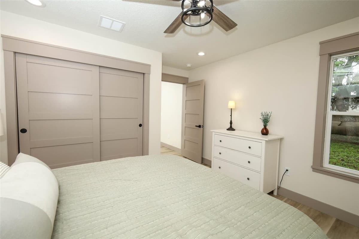 940 DEAN CIRCLE — photo 12 of 29