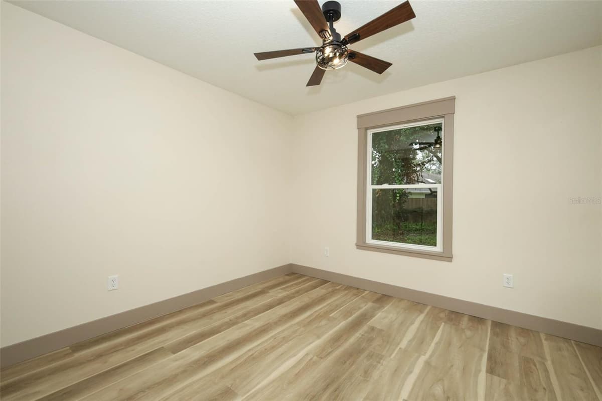 940 DEAN CIRCLE — photo 19 of 29