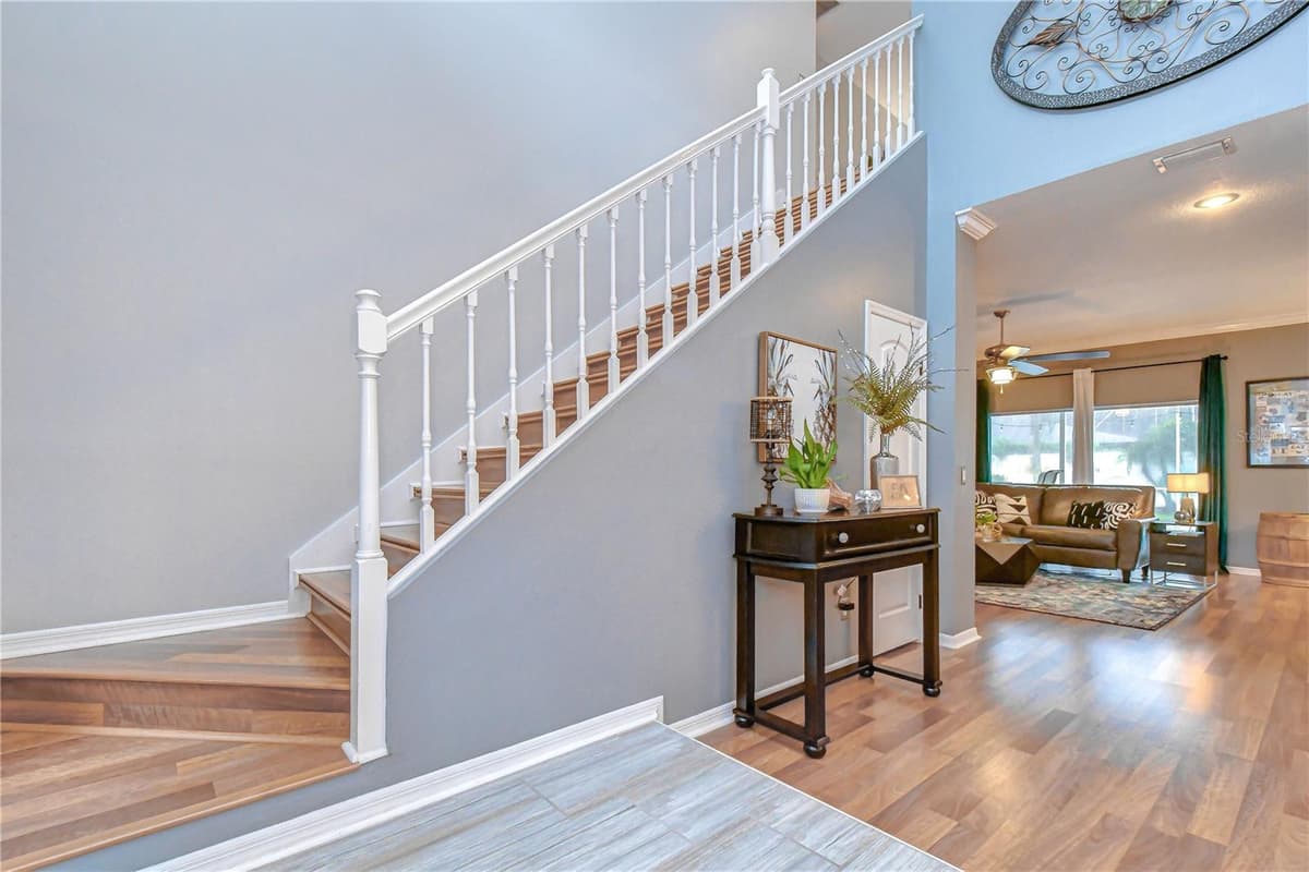5424 WINDBRUSH DRIVE — photo 12 of 57