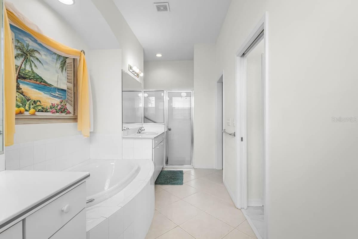 1015 CHELSEA GREENS COURT — photo 32 of 71