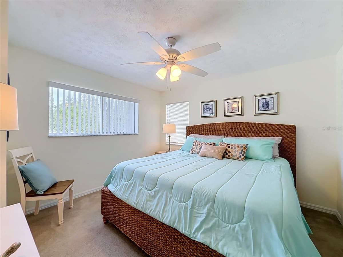 11122 COVE HARBOR DRIVE — photo 21 of 64