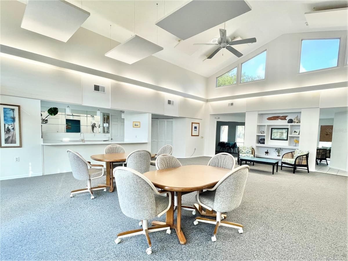 11122 COVE HARBOR DRIVE — photo 36 of 64