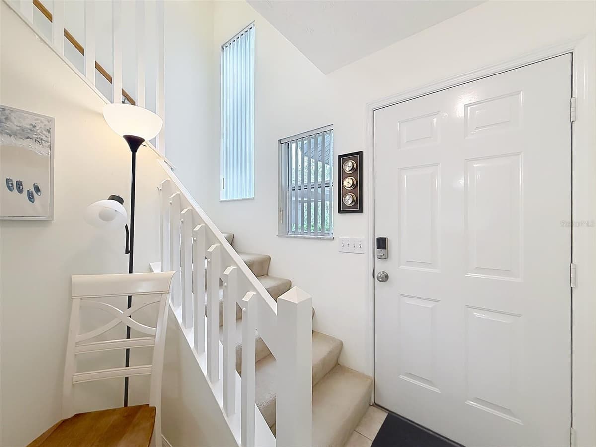 11122 COVE HARBOR DRIVE — photo 17 of 64