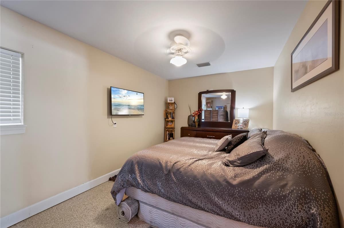 10789 CYPRESS BEND AVENUE — photo 59 of 84