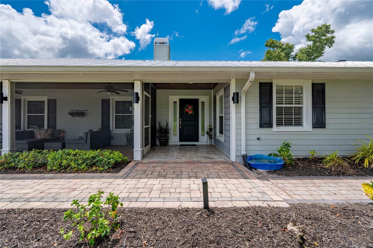 10789 CYPRESS BEND AVENUE — photo 14 of 84