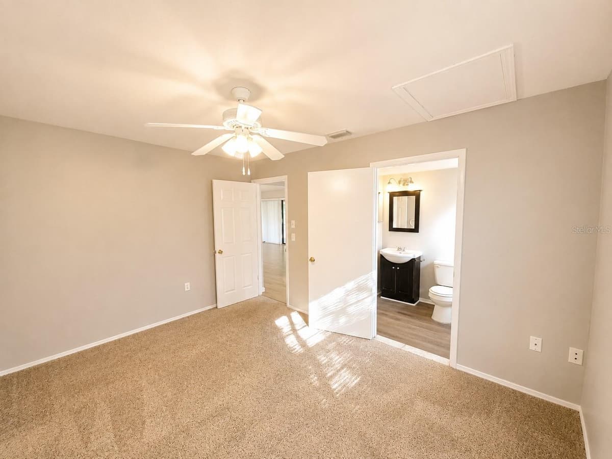 700 SOUTH VENICE AVENUE — photo 14 of 25