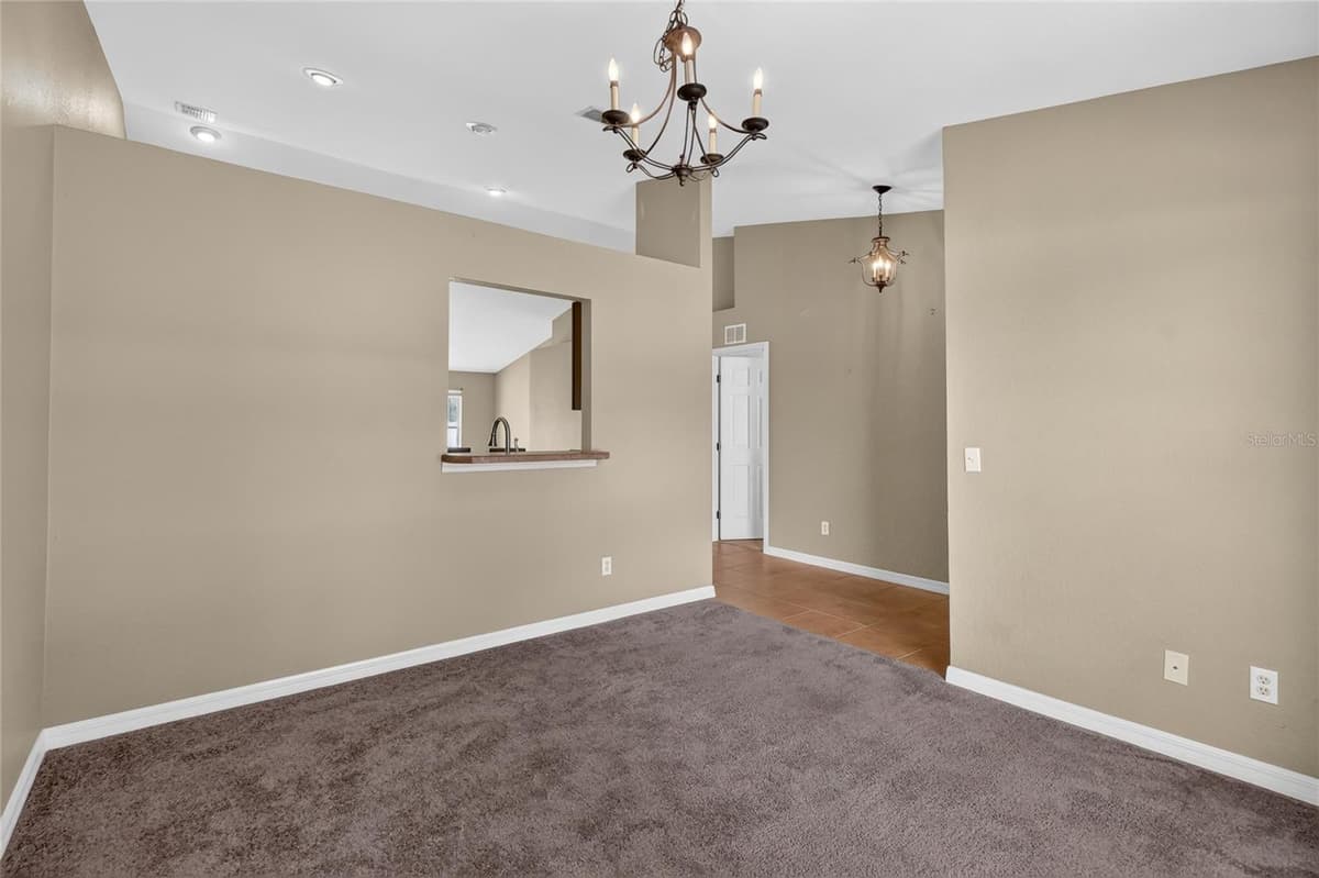 106 MAJESTIC GARDENS COURT — photo 16 of 33