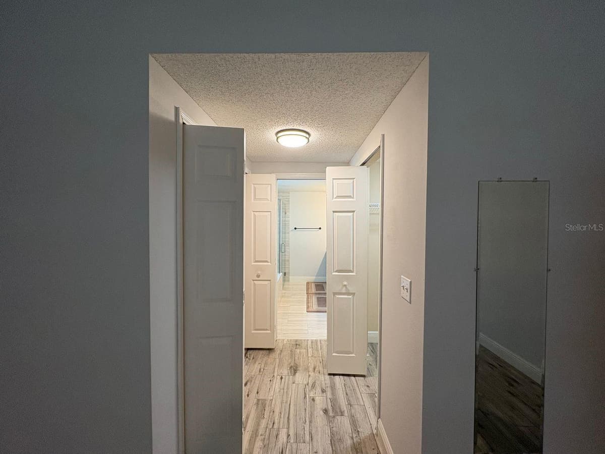2791 PICADILLY CIRCLE — photo 31 of 32
