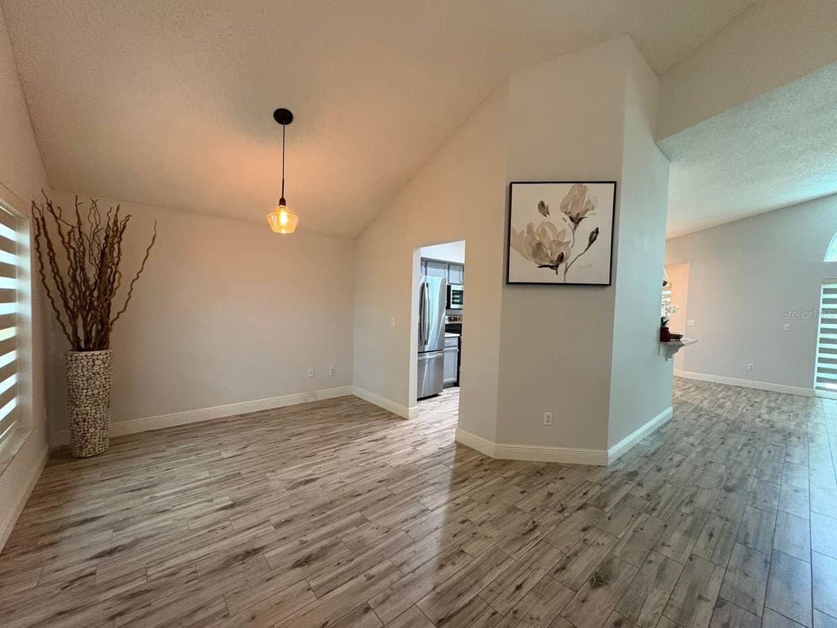 2791 PICADILLY CIRCLE — photo 9 of 32