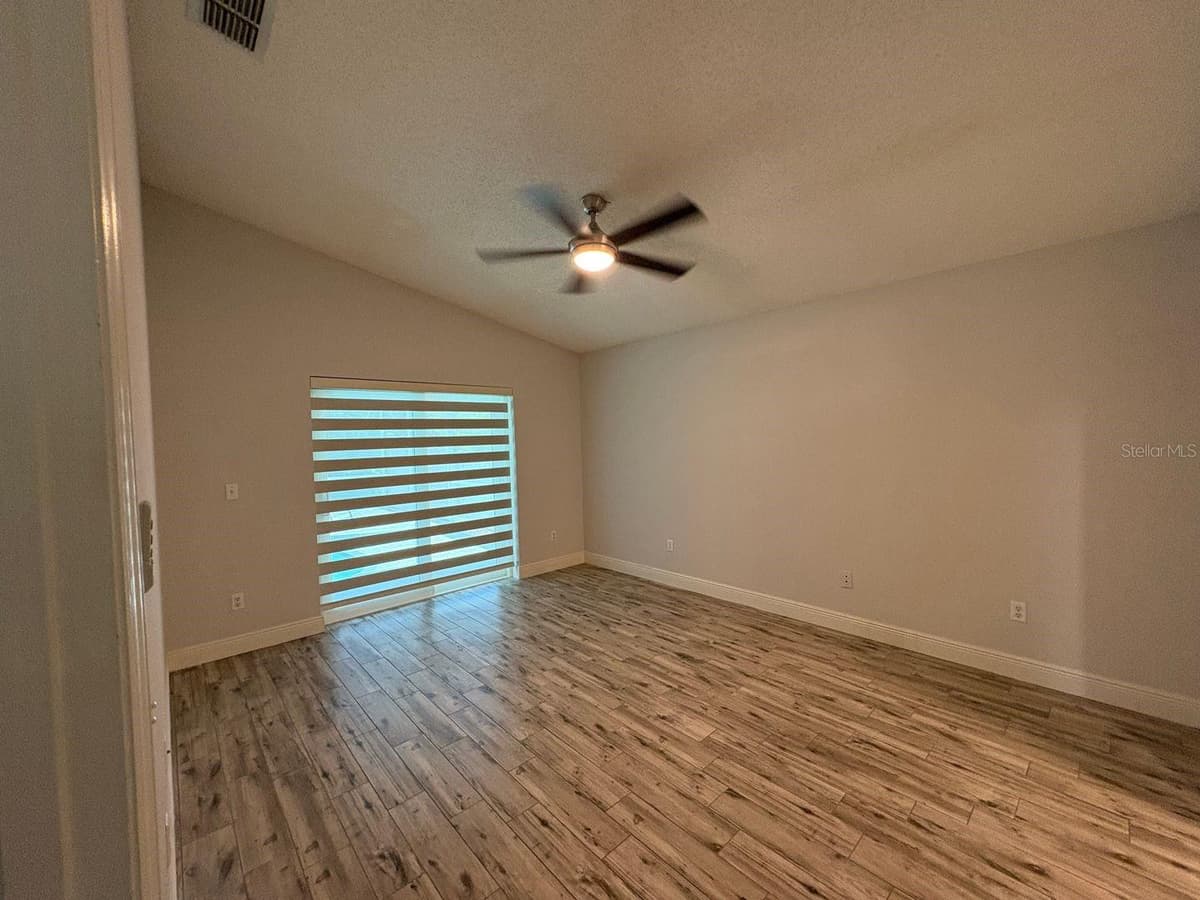 2791 PICADILLY CIRCLE — photo 7 of 32