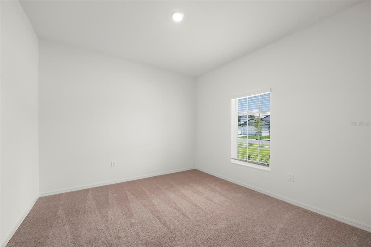 13376 TULA LOOP — photo 14 of 21