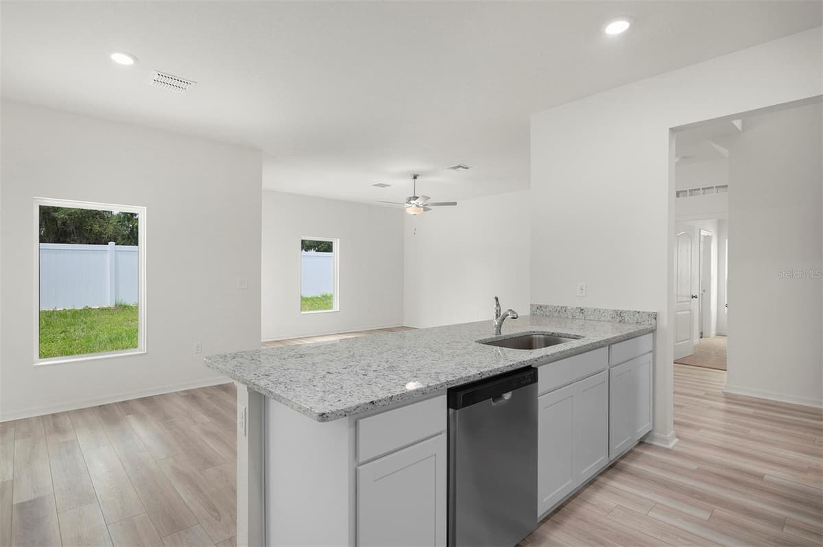 13376 TULA LOOP — photo 4 of 21