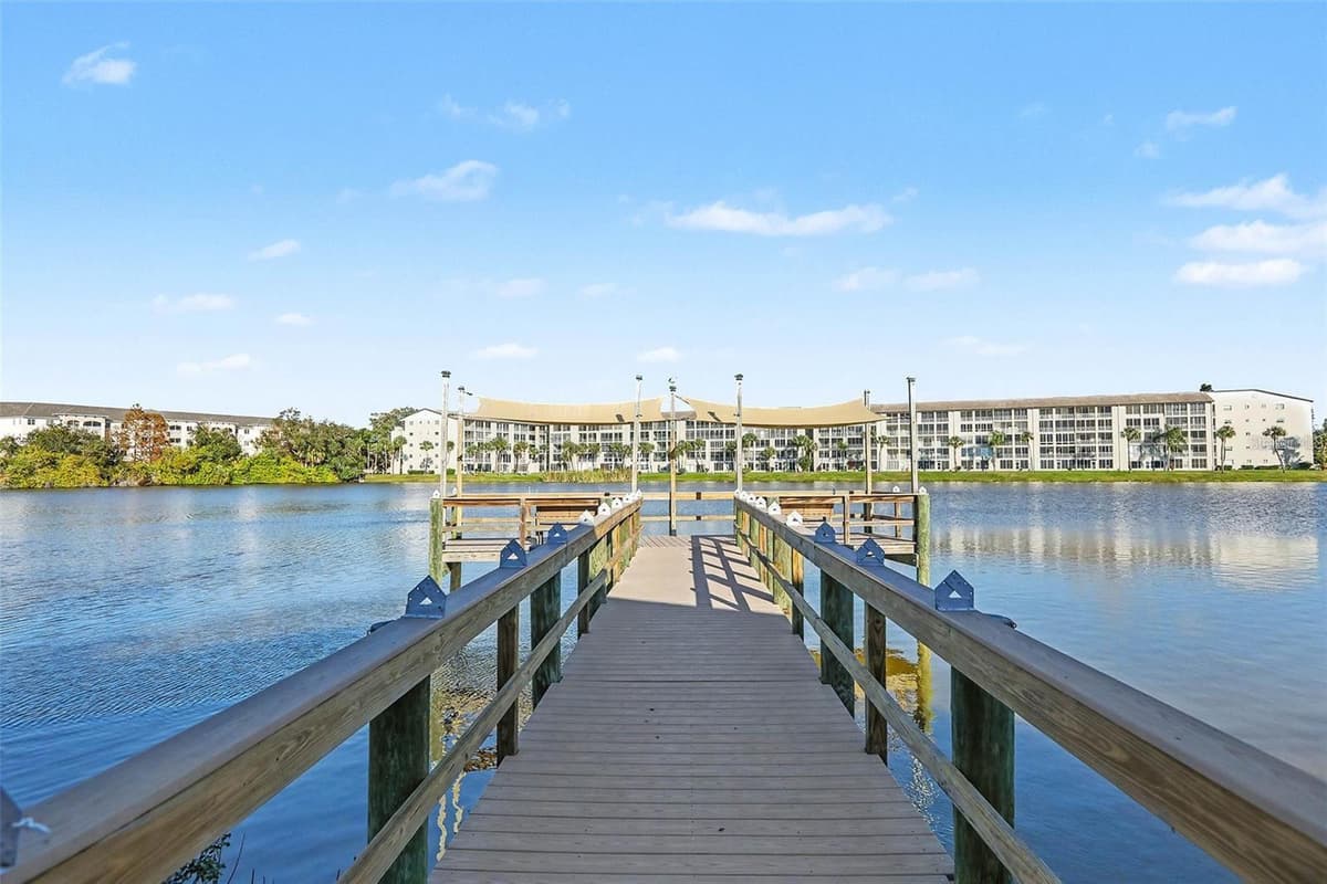 3723 LAKE BAYSHORE DRIVE — photo 18 of 23