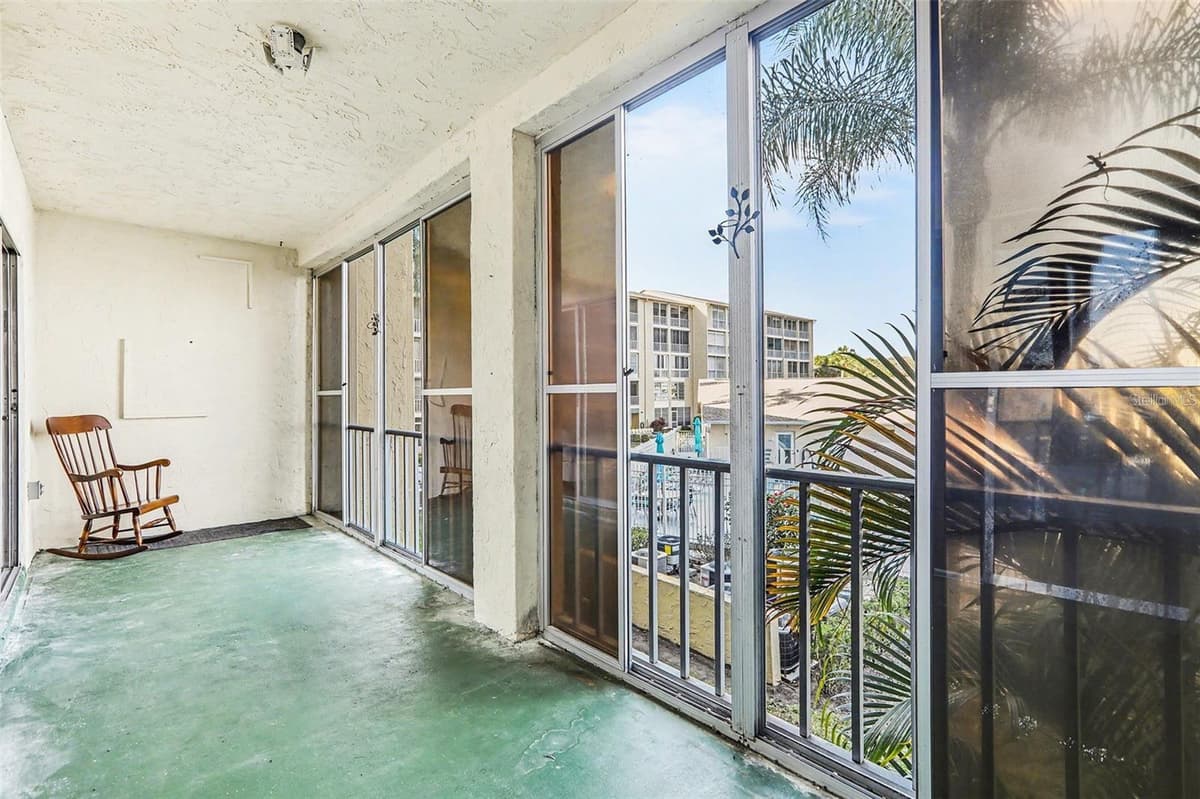 3723 LAKE BAYSHORE DRIVE — photo 13 of 23