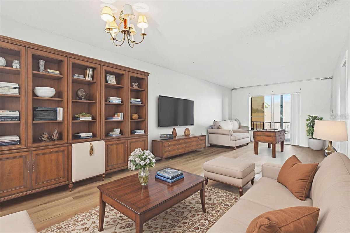 3723 LAKE BAYSHORE DRIVE — photo 4 of 23