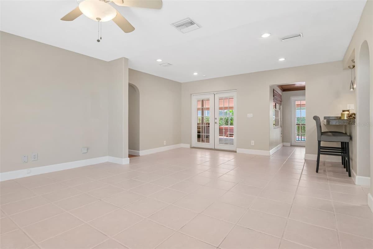 311 GOMEZ AVENUE — photo 9 of 50