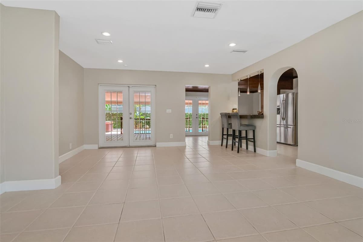 311 GOMEZ AVENUE — photo 7 of 50