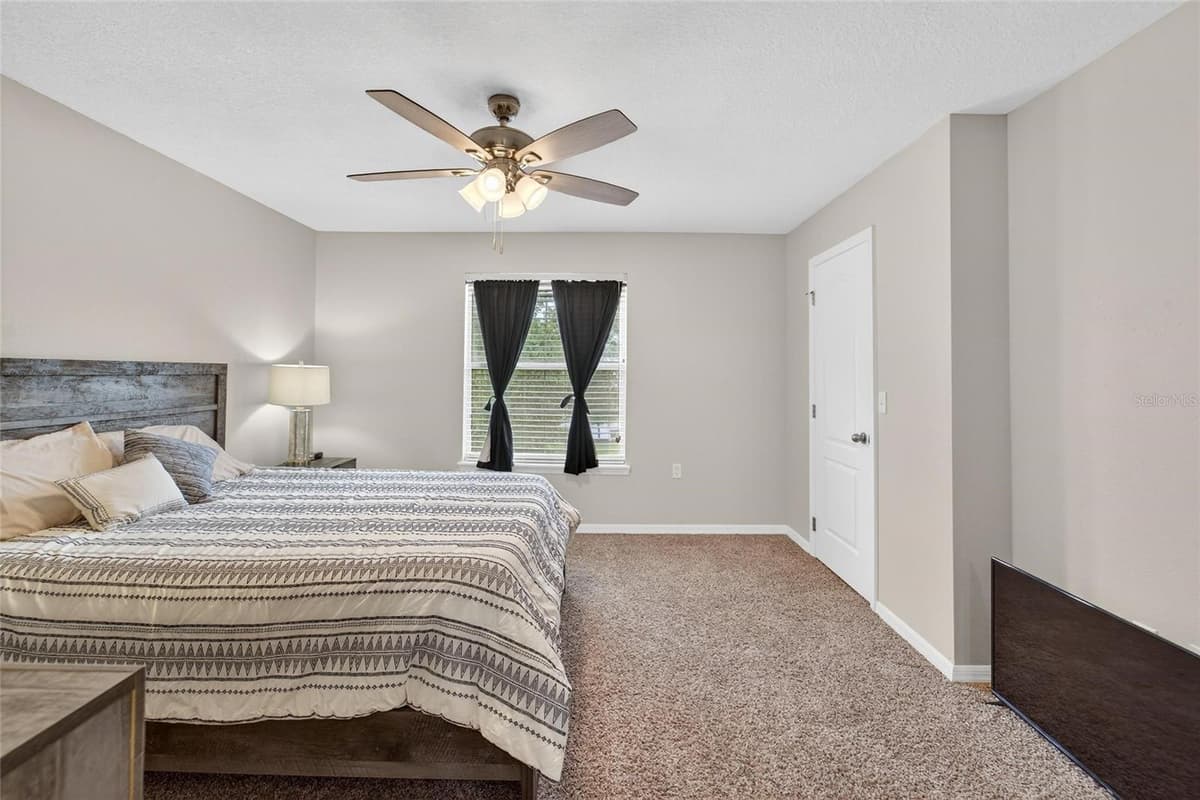 2052 GREENWOOD VALLEY DRIVE — photo 29 of 52