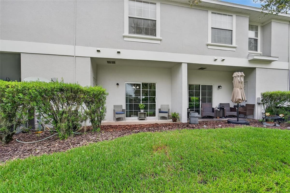 2052 GREENWOOD VALLEY DRIVE — photo 47 of 52