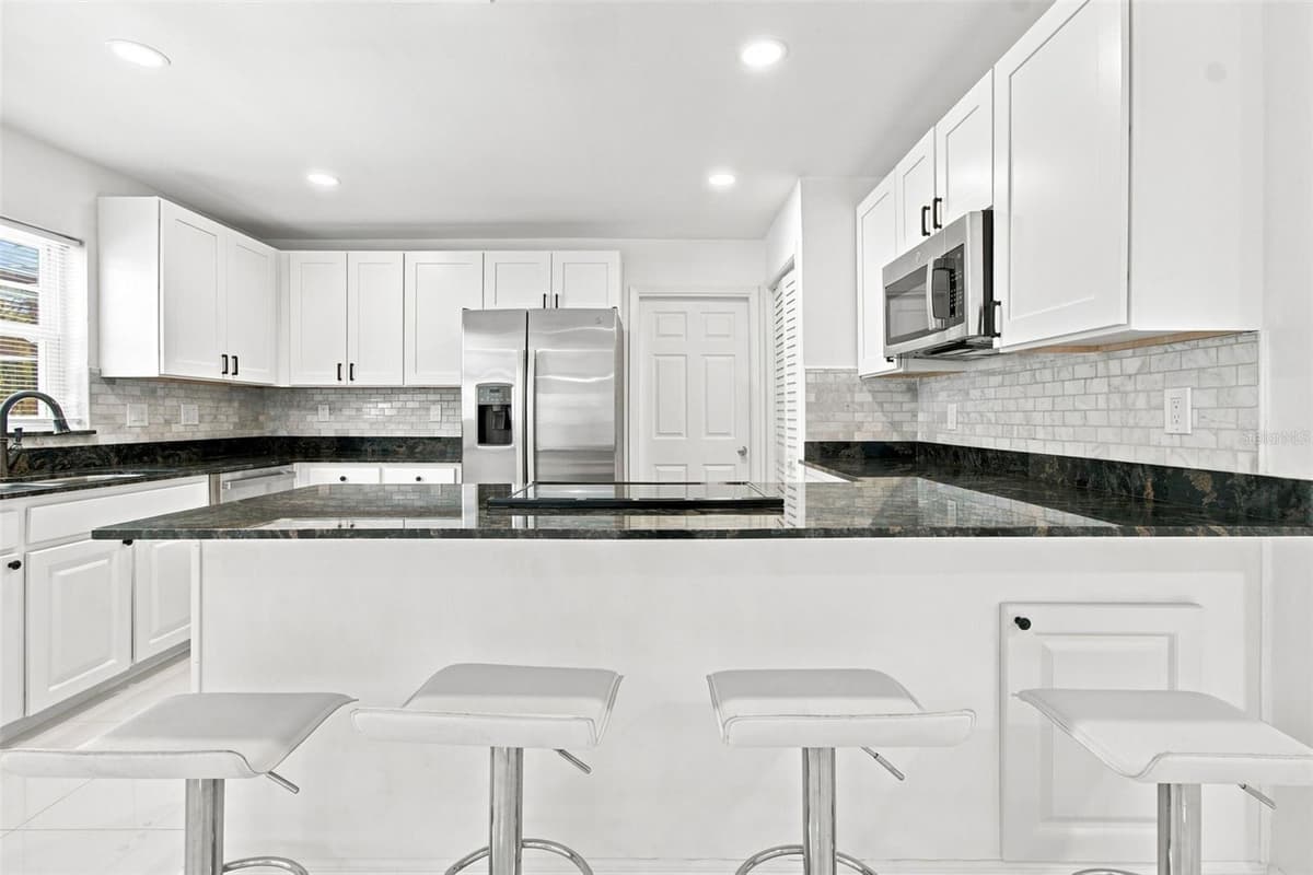210 LAKE HOBBS ROAD — photo 20 of 80