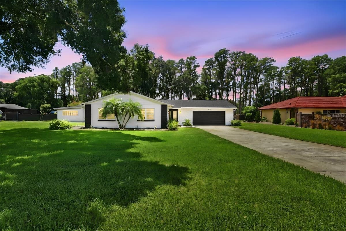 210 LAKE HOBBS ROAD — photo 8 of 80