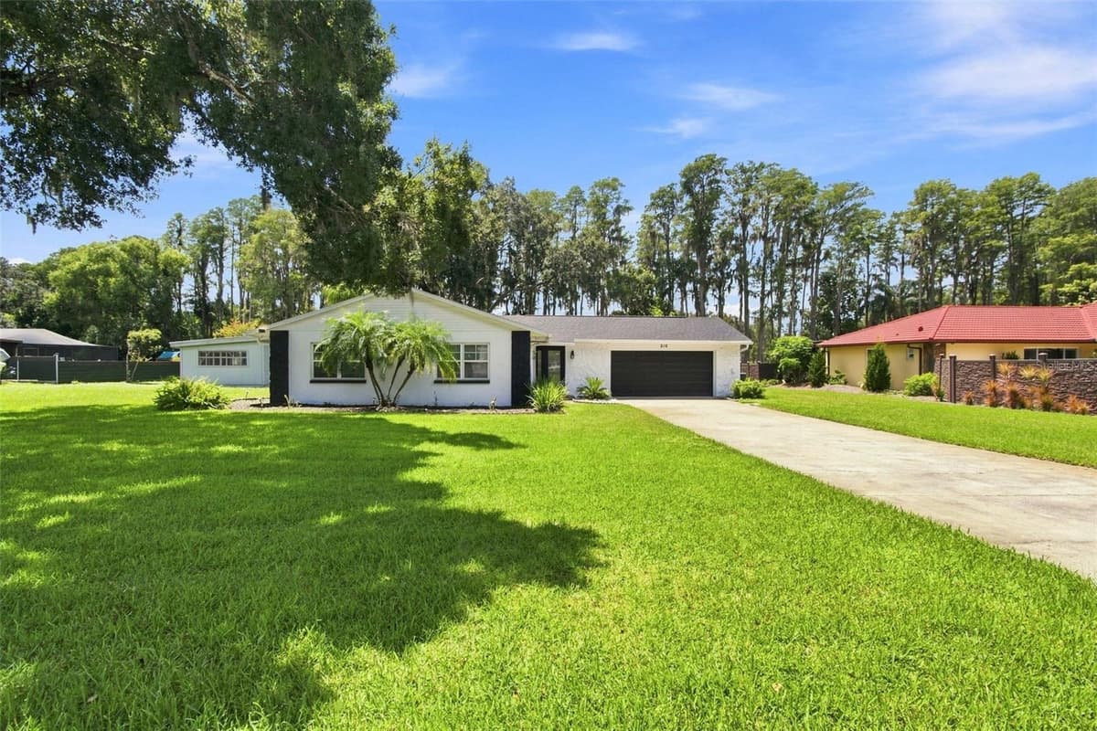 210 LAKE HOBBS ROAD — photo 76 of 80