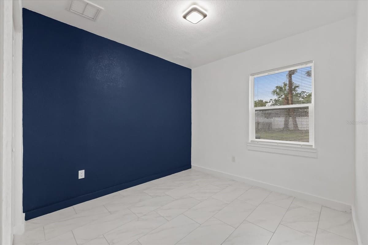 8730 CALDER PLACE — photo 12 of 26