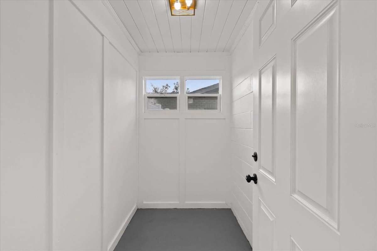8730 CALDER PLACE — photo 18 of 26
