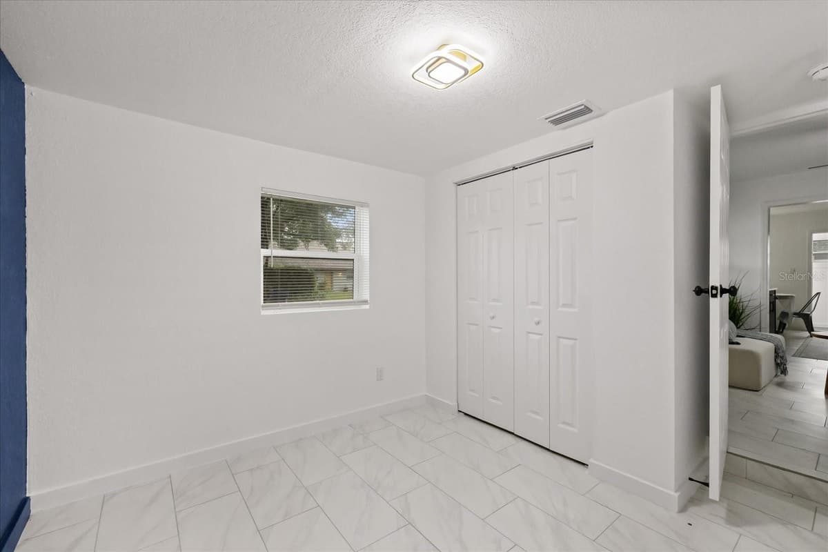 8730 CALDER PLACE — photo 8 of 26