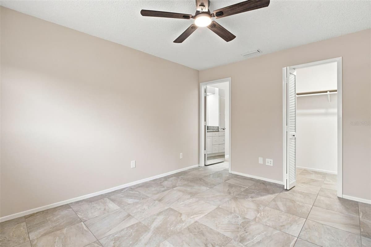 2460 NORTHSIDE DRIVE — photo 17 of 42