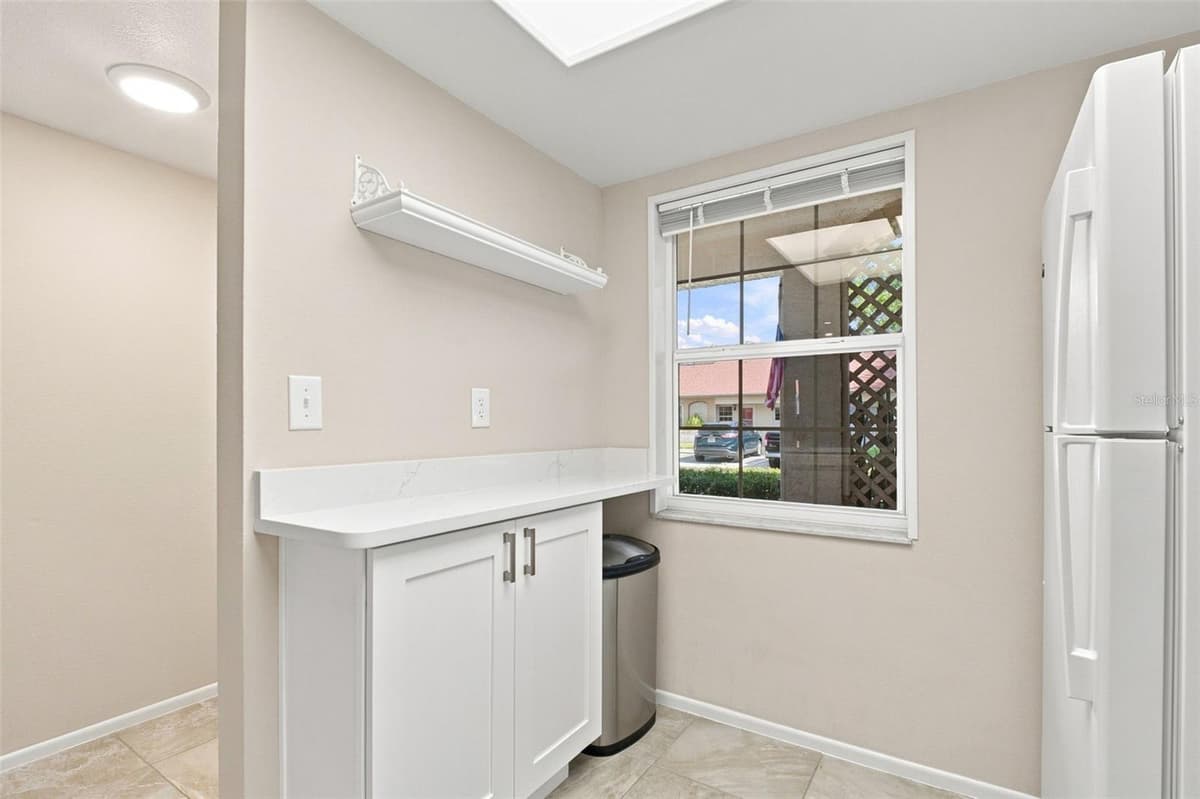 2460 NORTHSIDE DRIVE — photo 15 of 42