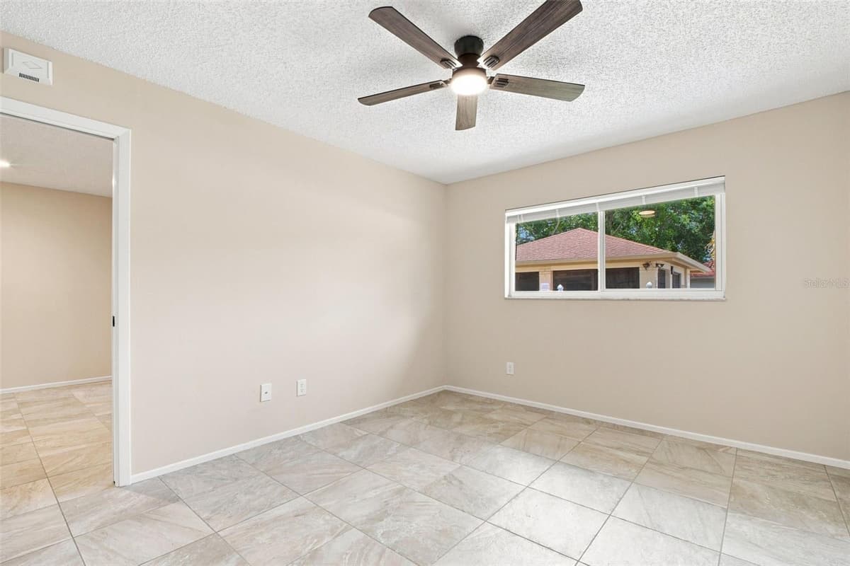 2460 NORTHSIDE DRIVE — photo 23 of 42