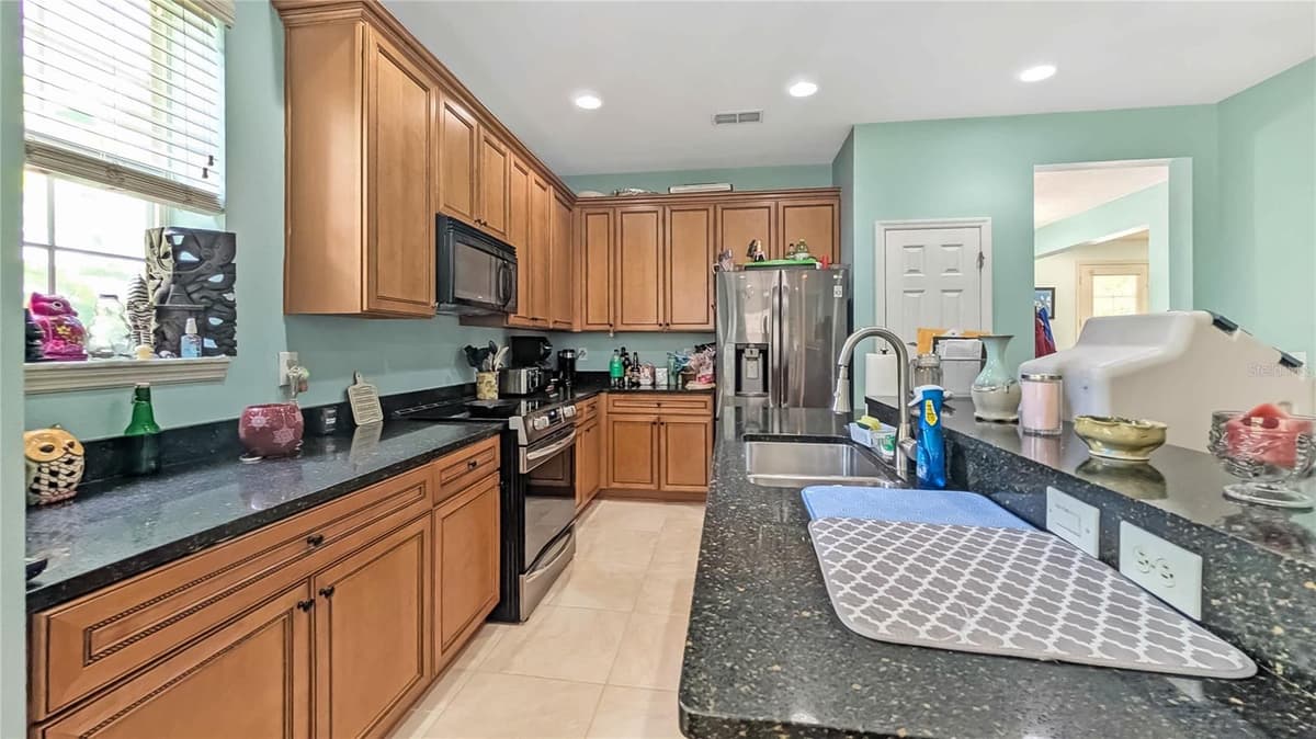 1114 TAPESTRY DRIVE — photo 4 of 14