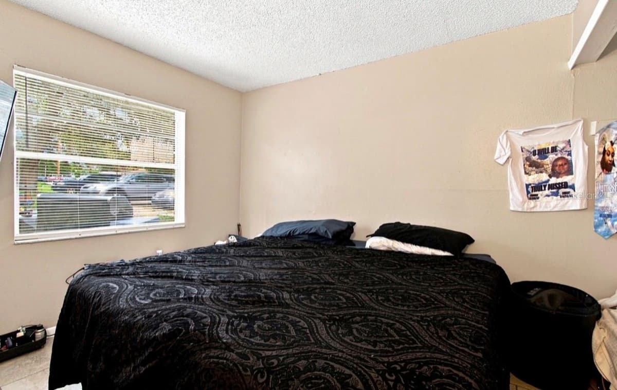 8602 14TH STREET — photo 13 of 32