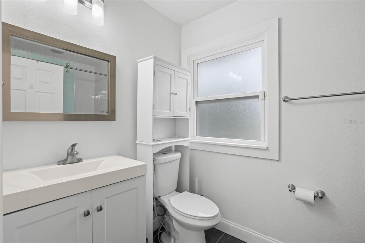 3822 EUCLID AVENUE — photo 19 of 36