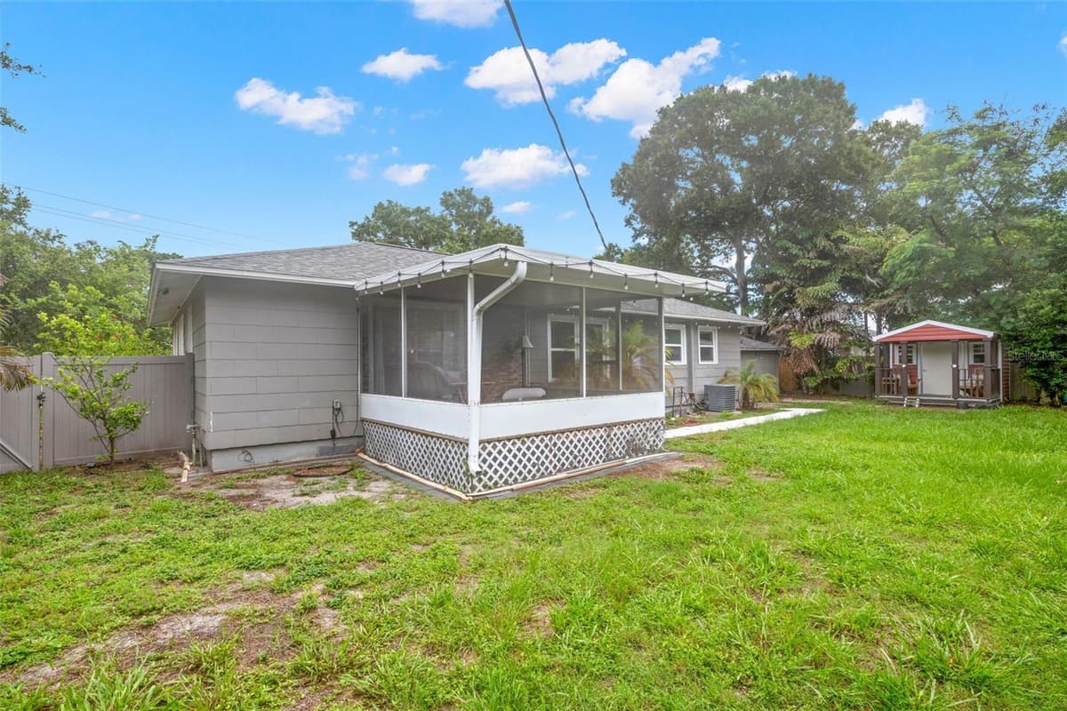 3822 EUCLID AVENUE — photo 31 of 36