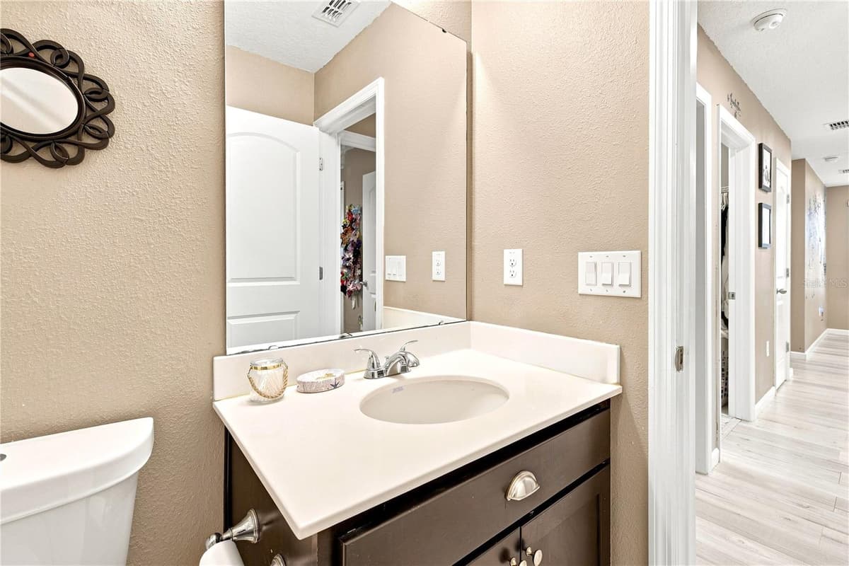 3821 PINEWOOD GARDENS BOULEVARD — photo 27 of 41