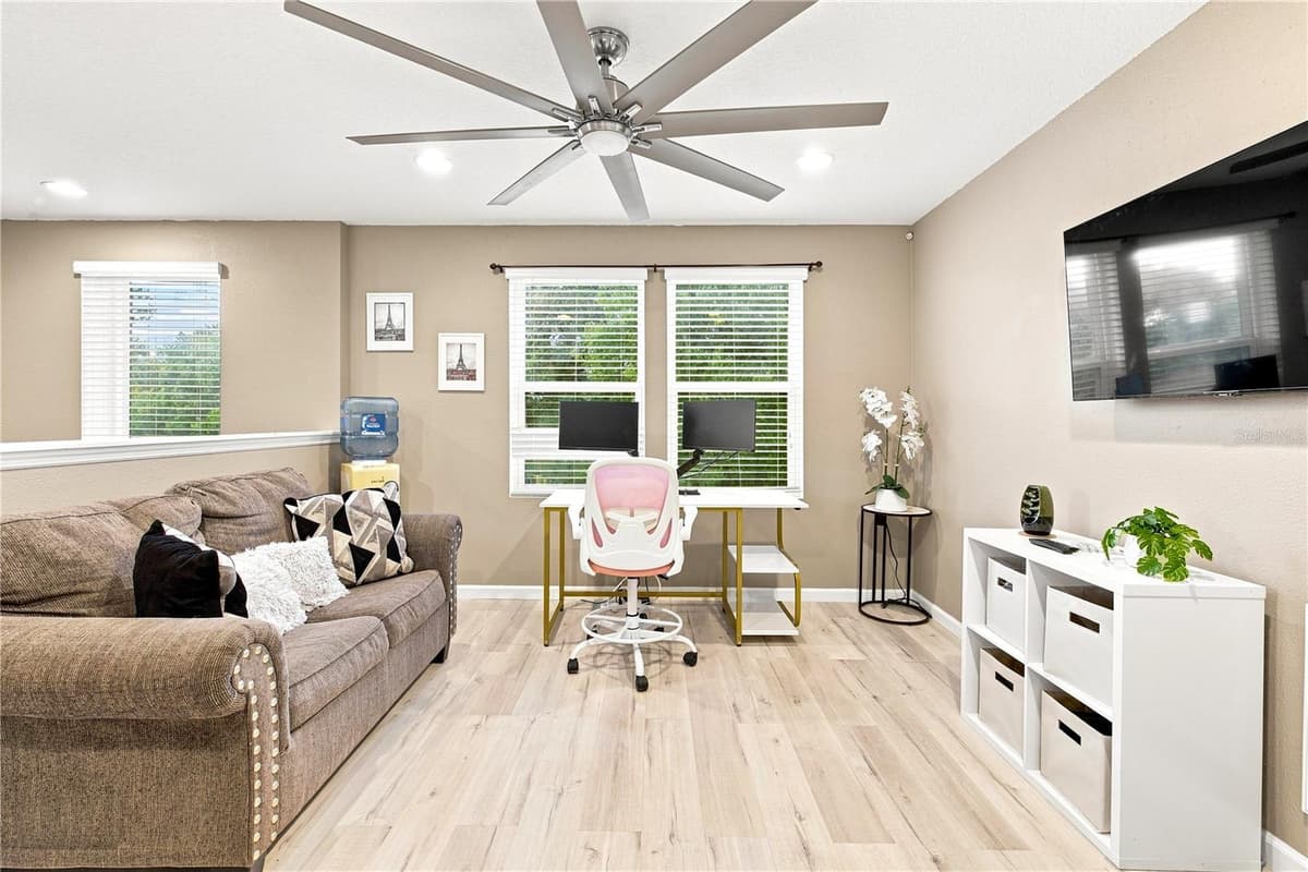 3821 PINEWOOD GARDENS BOULEVARD — photo 16 of 41