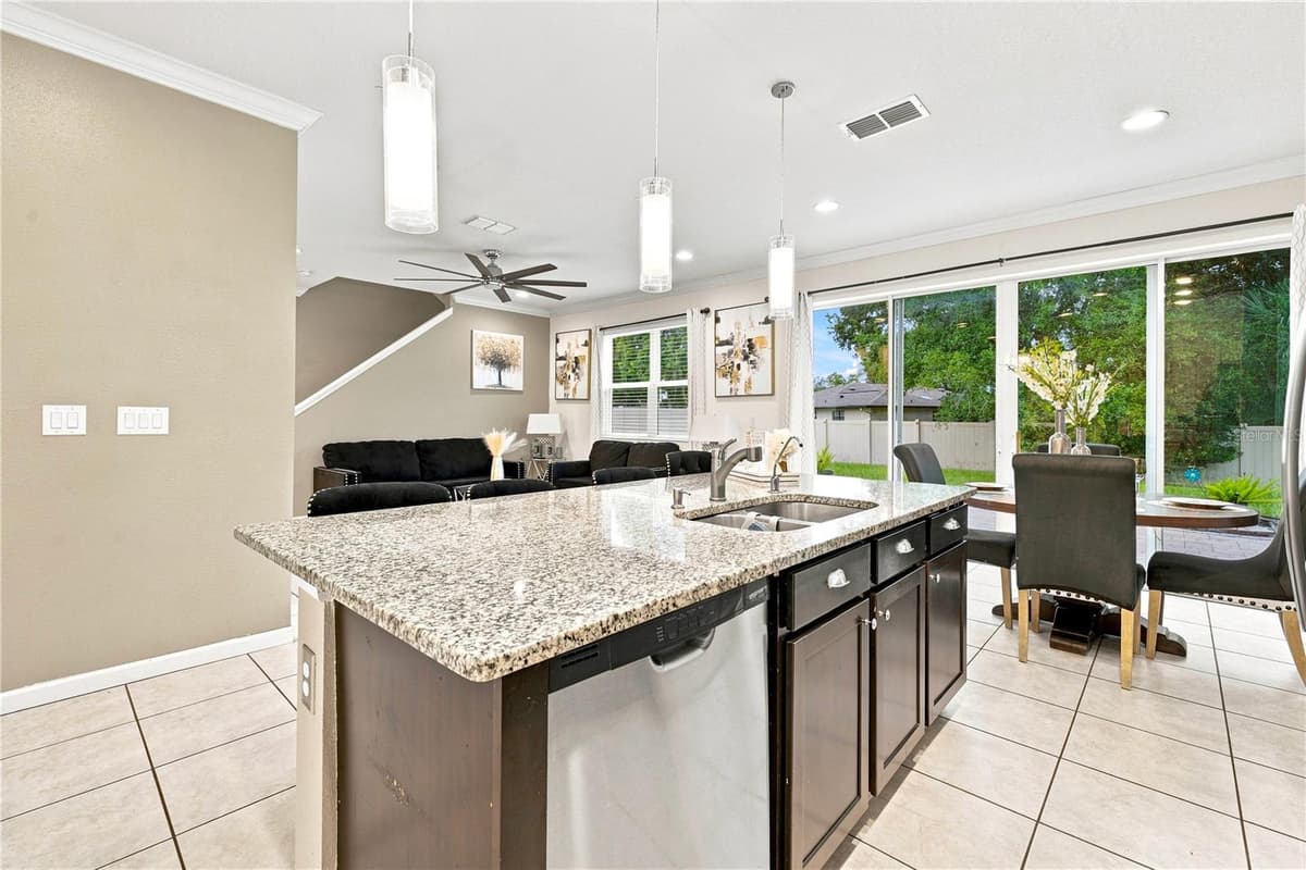 3821 PINEWOOD GARDENS BOULEVARD — photo 11 of 41