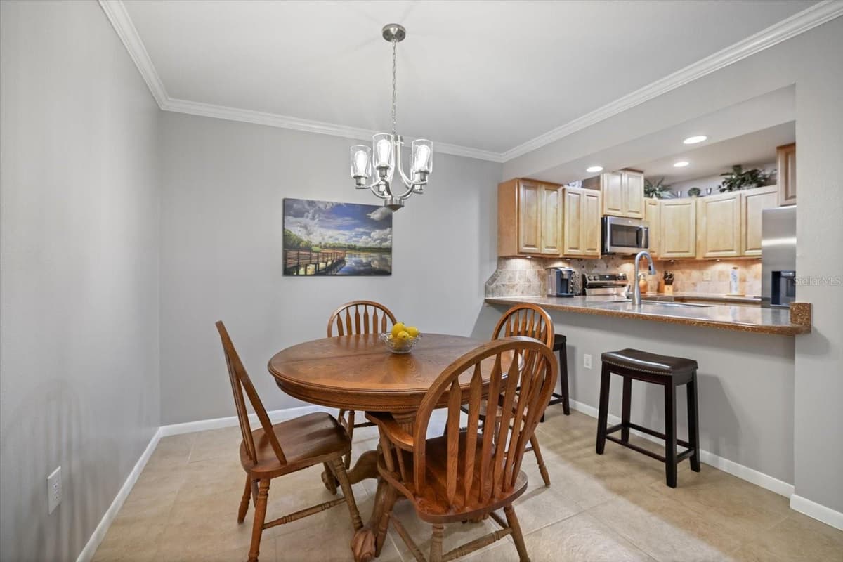 752 WHITE PINE TREE ROAD — photo 7 of 58