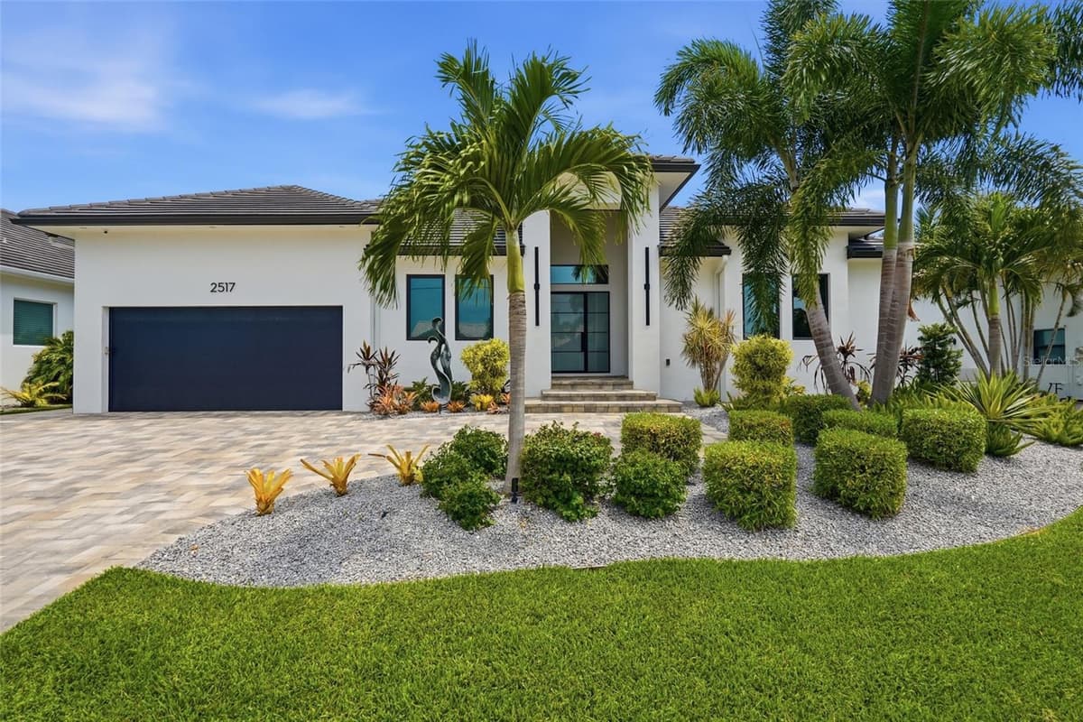 2517 RIO LARGO COURT — photo 37 of 46