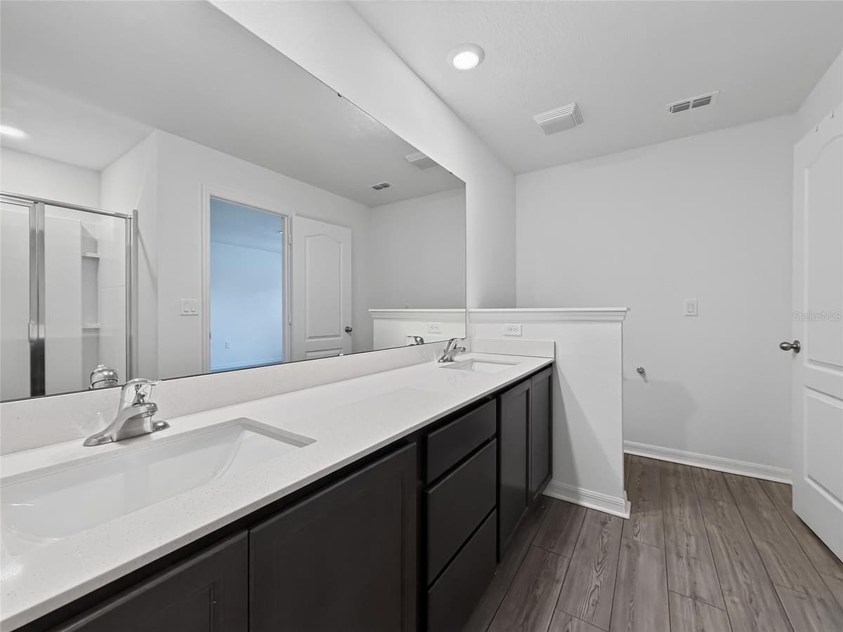 1552 WYNFORD CIRCLE — photo 18 of 39