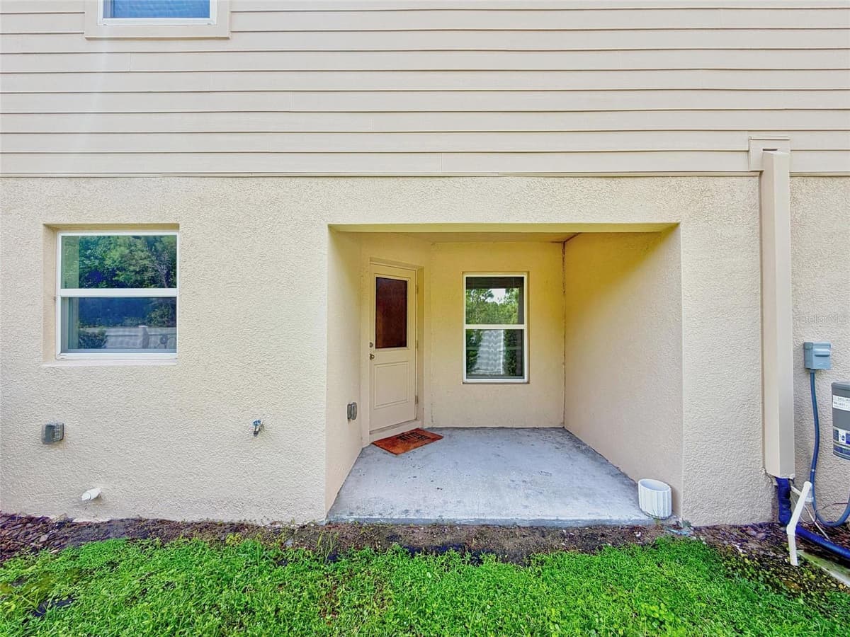 1552 WYNFORD CIRCLE — photo 31 of 39