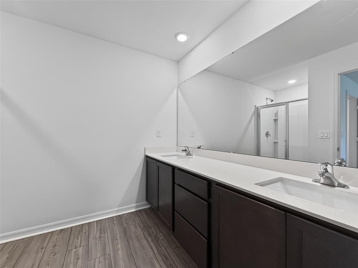 1552 WYNFORD CIRCLE — photo 16 of 39