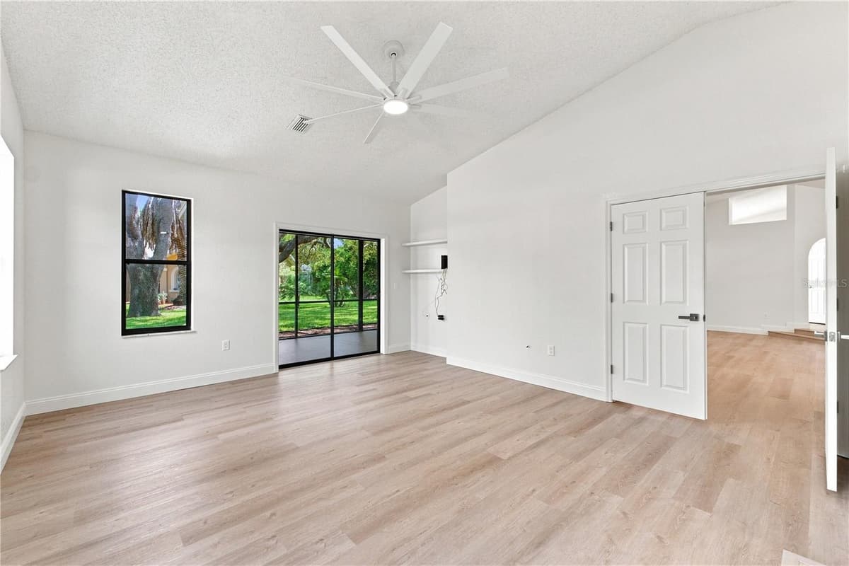 9429 COBBLER COURT — photo 23 of 43